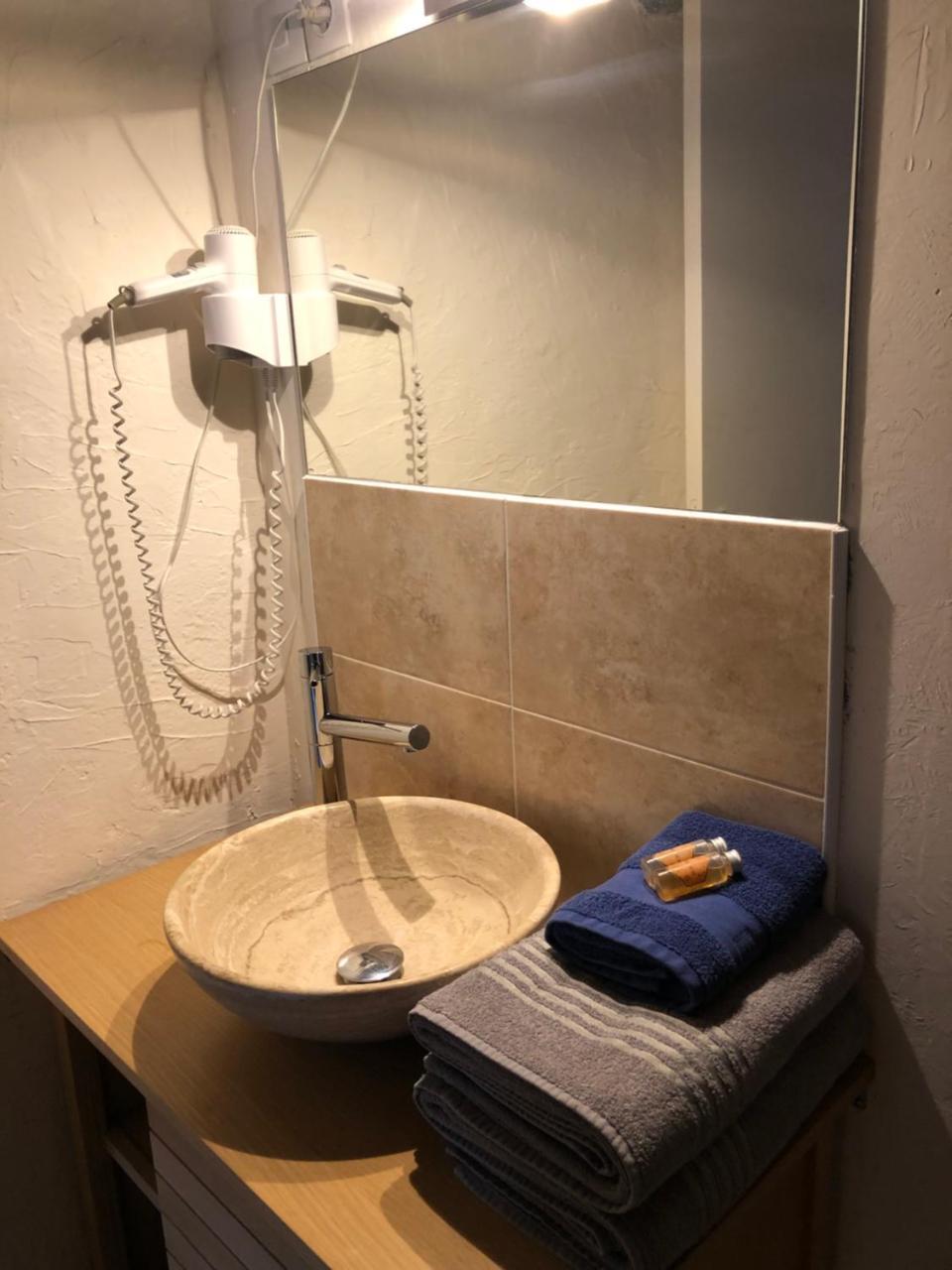 Cal Xandera Hotel Angoustrine Kültér fotó