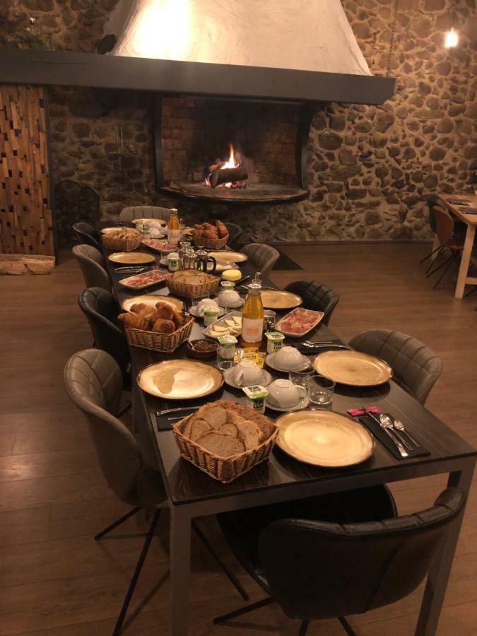 Cal Xandera Hotel Angoustrine Kültér fotó