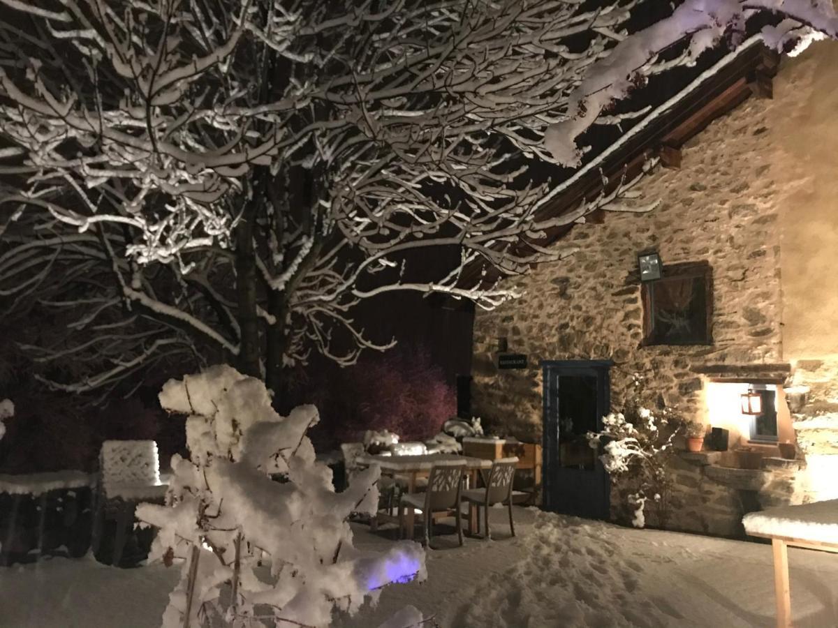 Cal Xandera Hotel Angoustrine Kültér fotó